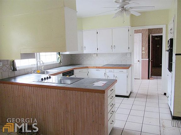 4th image of 113 Taliaferro Dr