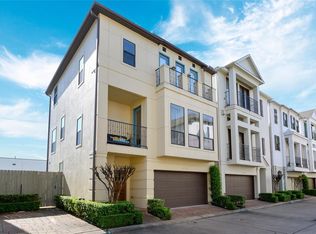 9509 Pemberton Crescent Dr, Houston, TX 77025