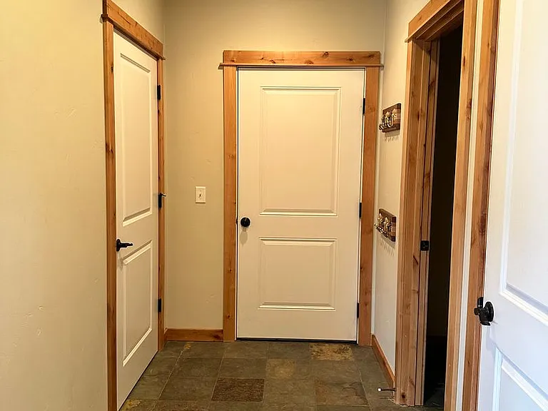 418 Enterprise Blvd #22 — Photo 32