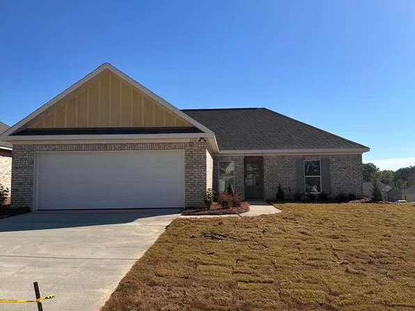 1310 Elderberry Ln, Pearl, MS 39208