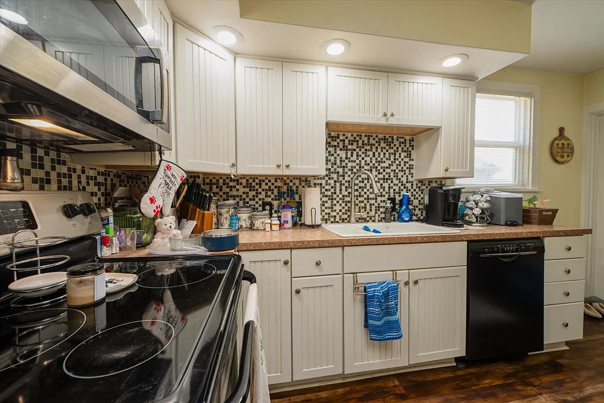 1 bed, 700 sqft, $1,650 — Photo 2