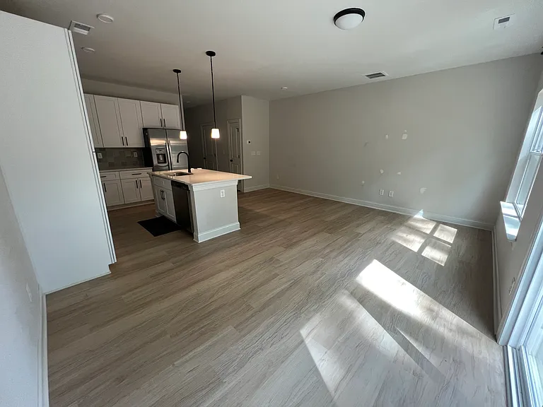 4328 Woodwind St — Photo 4