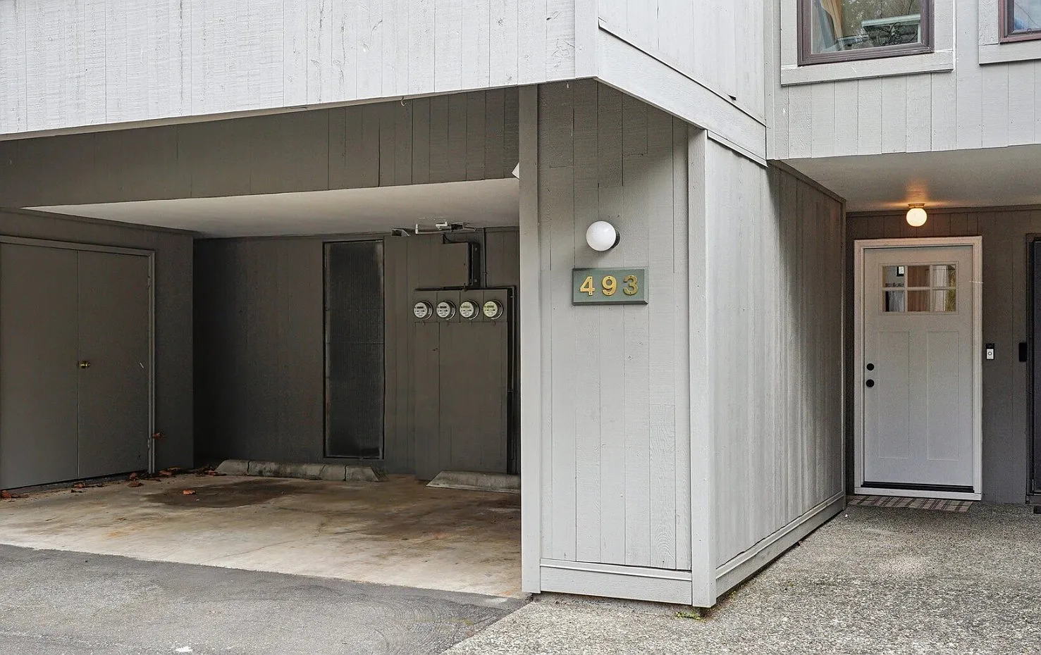 2 bed, 1.5 bath, 1060 sqft, $2,600 — Photo 3