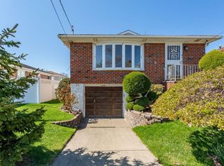 80 Spratt Ave, Staten Island, NY