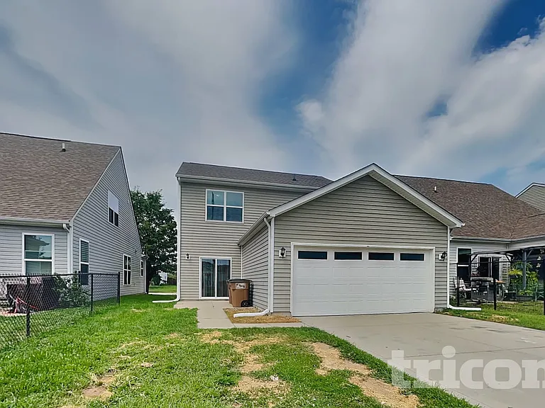 2027 Shadow Creek Blvd — Photo 19