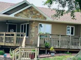 1194 23rd Rd, Pender, NE 68047