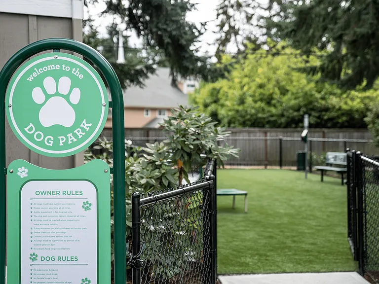 Explore Stonegate Apartments