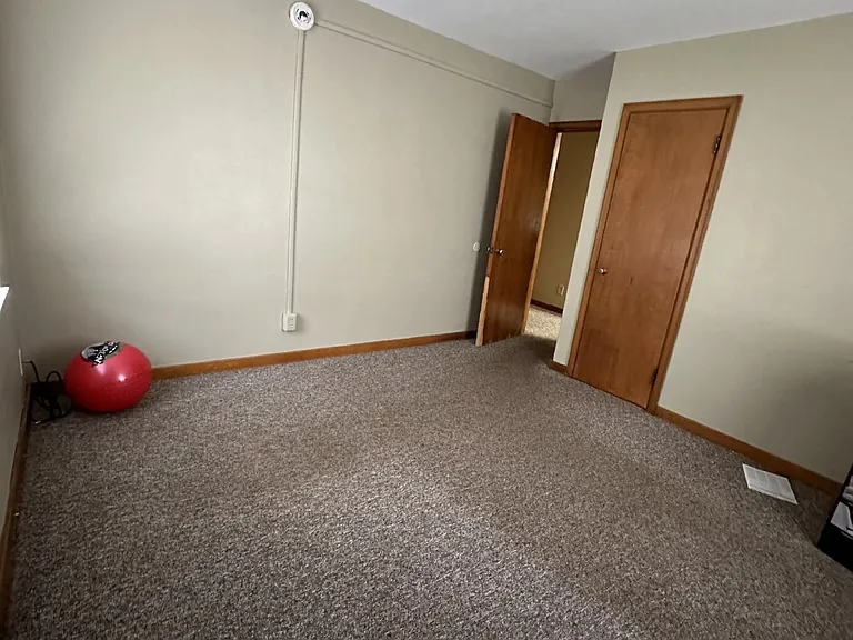 524 Fountain St — Photo 22
