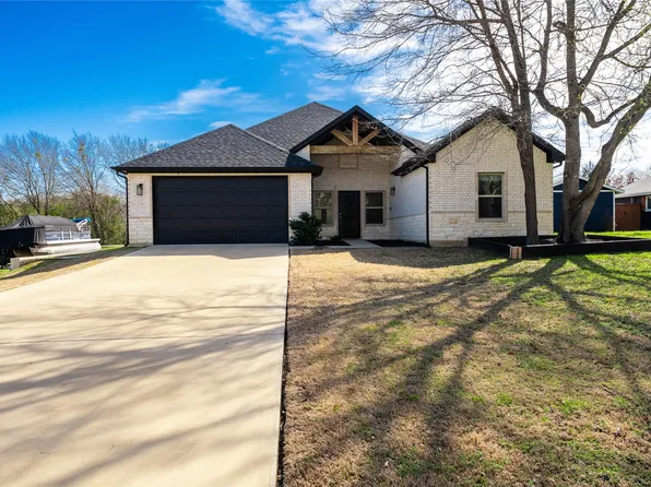 103 La Jolla Dr, Mabank, TX 75156