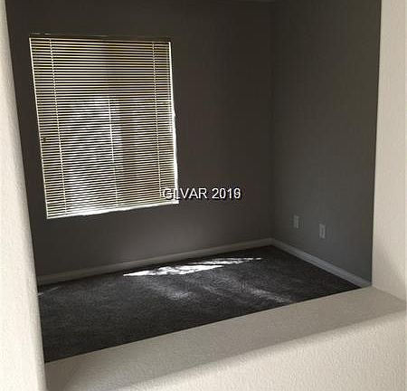 3rd image of 72 Emerald Falls Ave