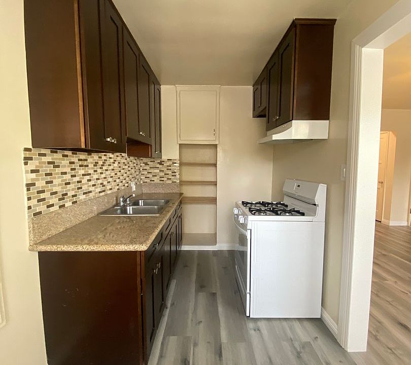 1st image of 409 E Harvard St APT 16