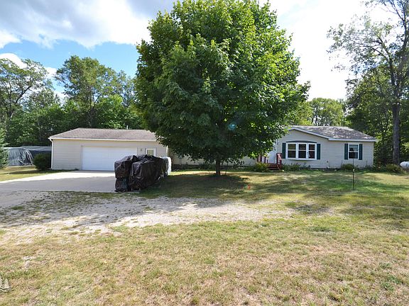 4th image of 4991 Oakwood Dr