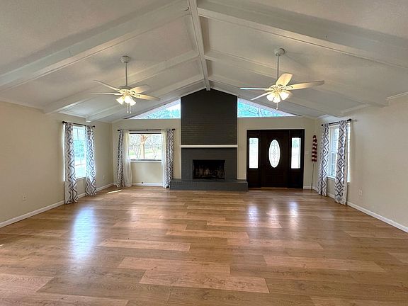 2nd image of 22892 Mill Creek Rd