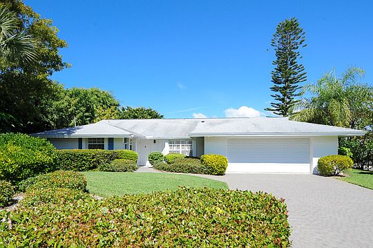 1st image of 820 Sand Dollar Dr