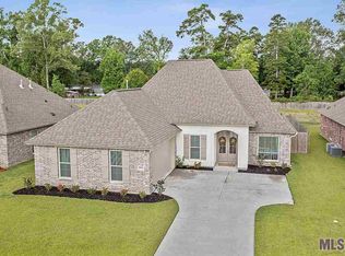 18071 River Landing Dr, Prairieville, LA 70769