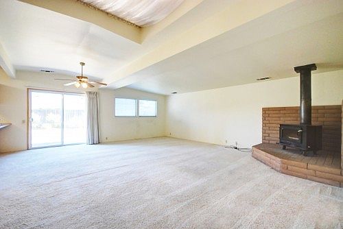 3rd image of 926 Princeton Pl