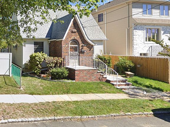 2nd image of 73 Delaware Ave