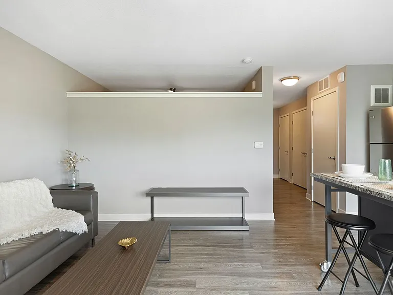Spectrum Apartments & Townhomes — Photo 29