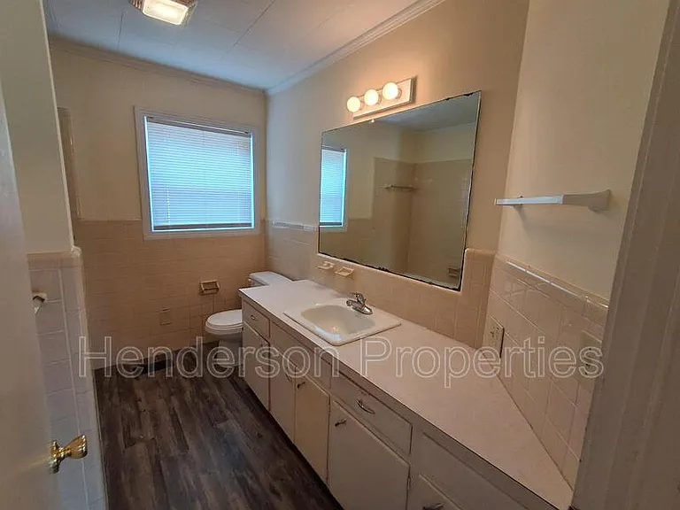 1411 Pennington Rd — Photo 10