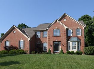 890 Blackpine Dr, Milford, OH 45150
