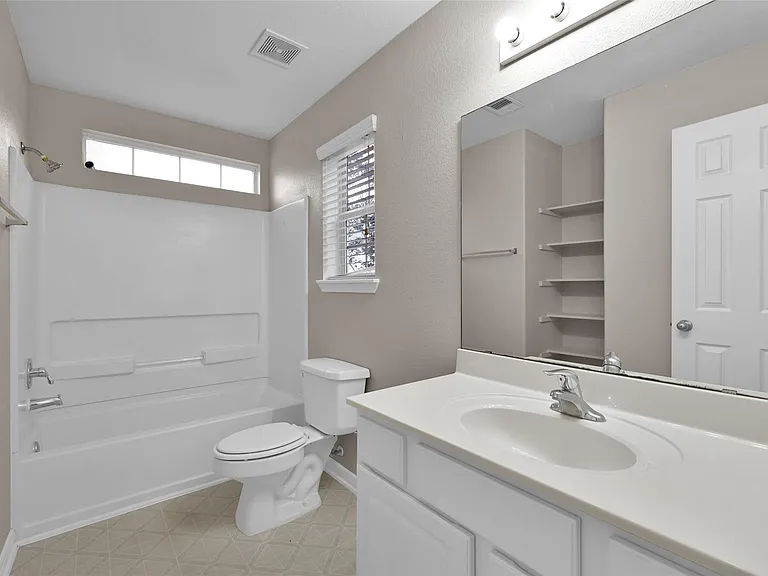 180 Binnacle Ct #B — Photo 14