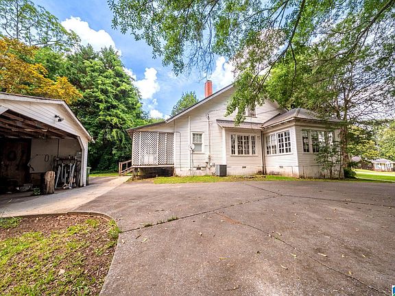 4th image of 263 Knowles Ave