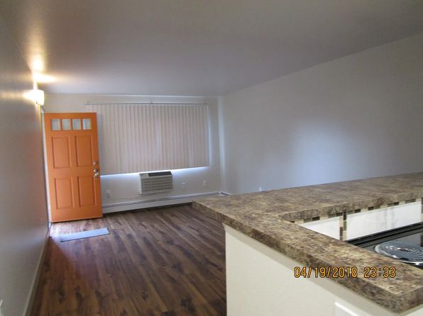 621 Peterson St #2