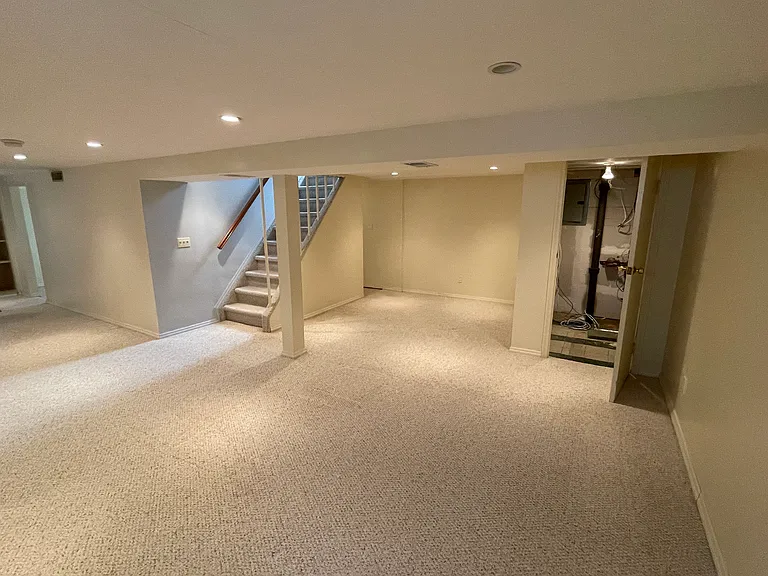 244 Titus Ave — Photo 13