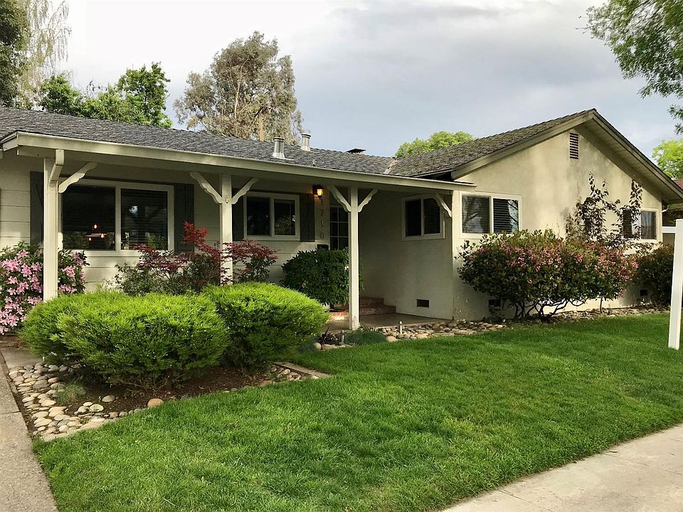 2nd image of 1710 Sherwood Ave