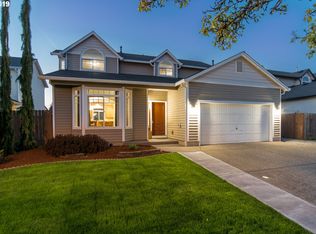 2014 N Falcon Dr, Ridgefield, WA 98642