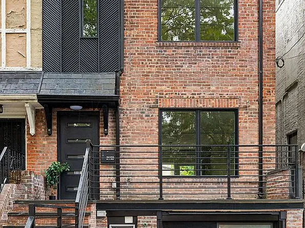 3159 30th St, Astoria, NY 11106