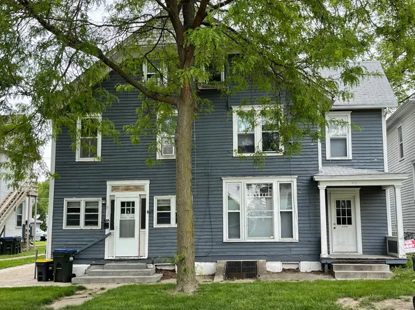 816 E Market St, Iowa City, IA