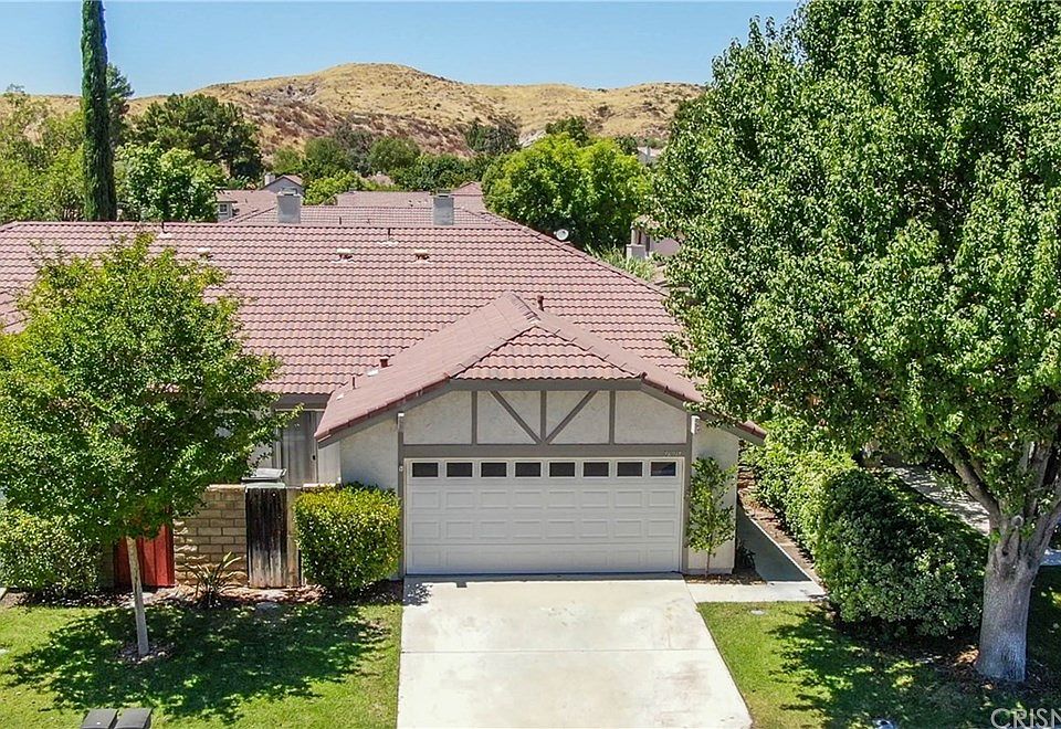 1st image of 28917 Marilyn Dr