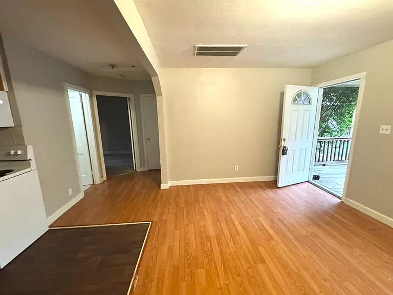 2125 Oceola St — Photo 13