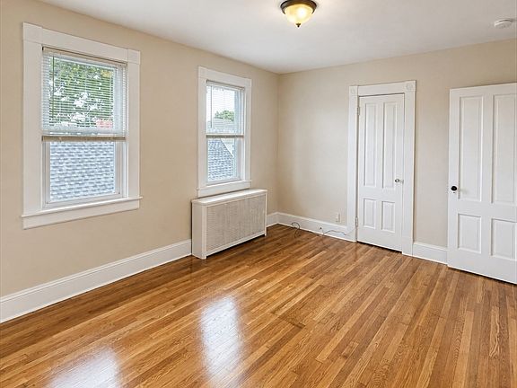 4th image of 508 Hillman St #3