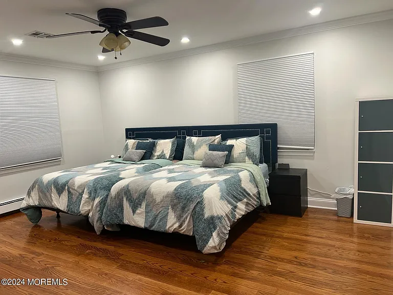 1578 N Bay Ave — Photo 19