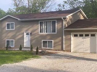 2523 Fairway Ct, Decatur, IL 62521