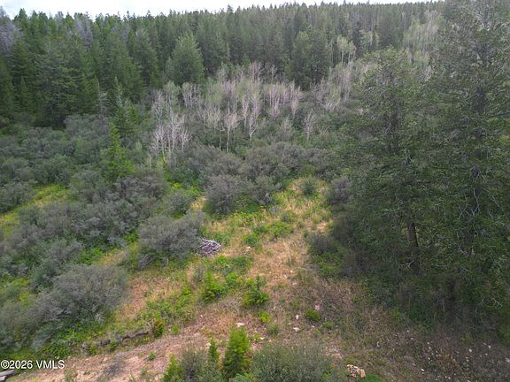 4th image of 384 Jouflas Ranch Rd