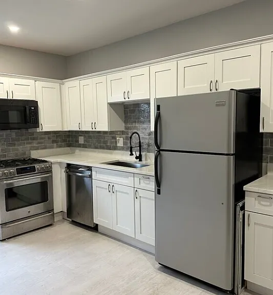 195 Prospect St #2B — Photo 1