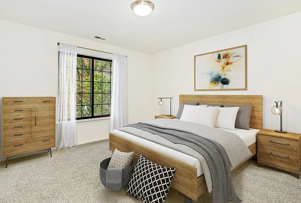 Tanglewood Apartments — Photo 4