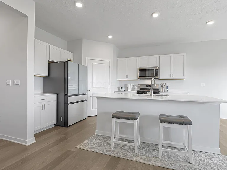 758 Leslie Dr — Photo 14
