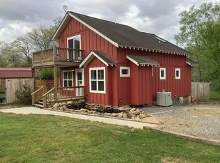 362 1st St, Andrews, NC 28901