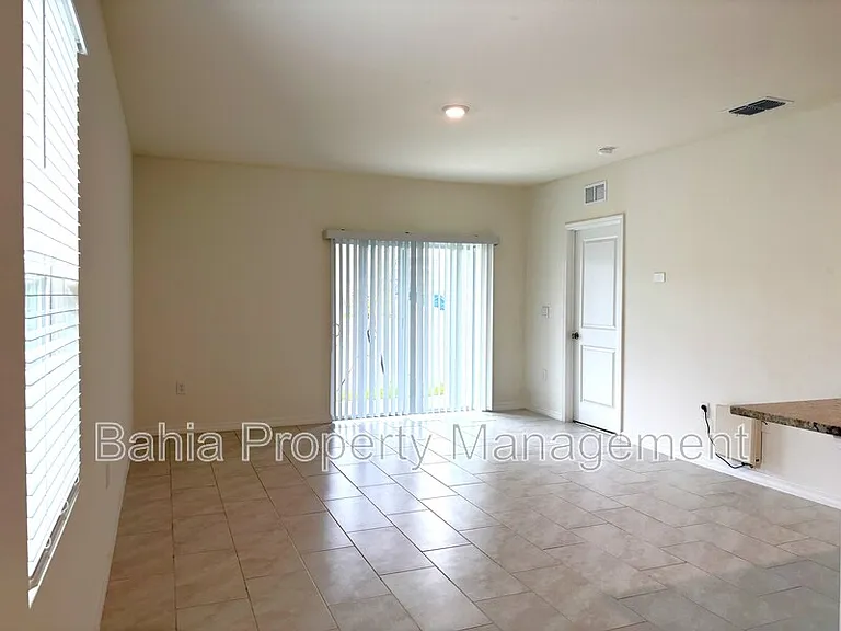 3436 Costello Cir — Photo 13