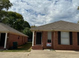 313 Mildred St #B, Conway, AR 72034