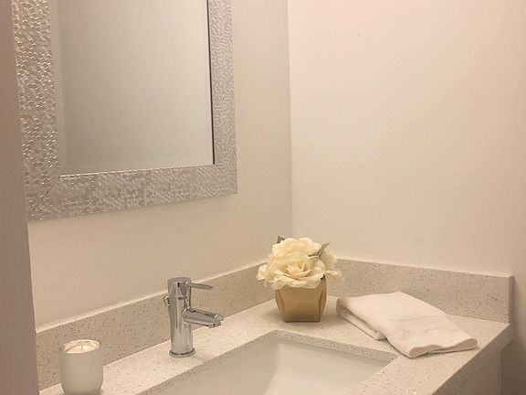 4th image of 4620 N 68th St Unit 147