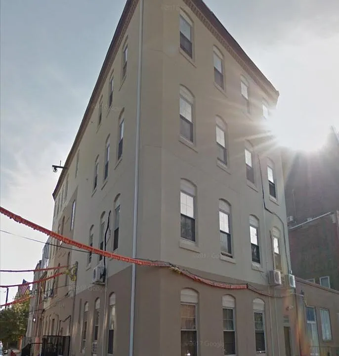 1020 Hamilton St #11
