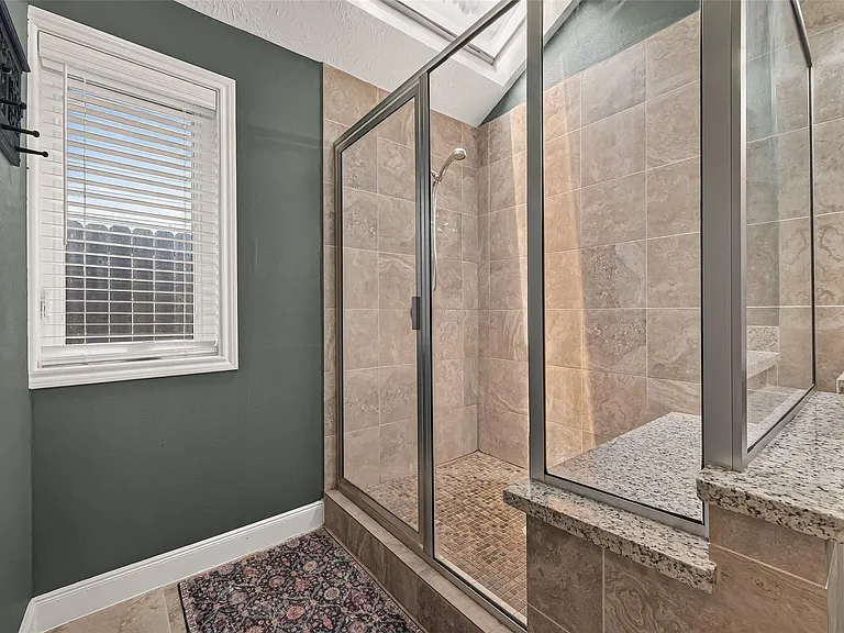 22939 Indian Ridge Dr — Photo 31