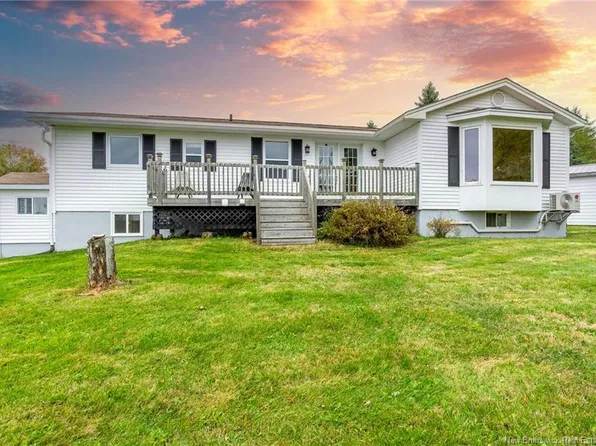 64 Neck Rd, Quispamsis, NB E2G 1J5