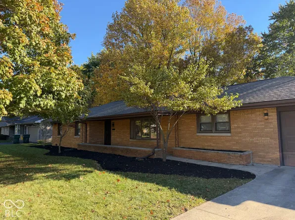 1900 N Riley Rd, Muncie, IN 47304