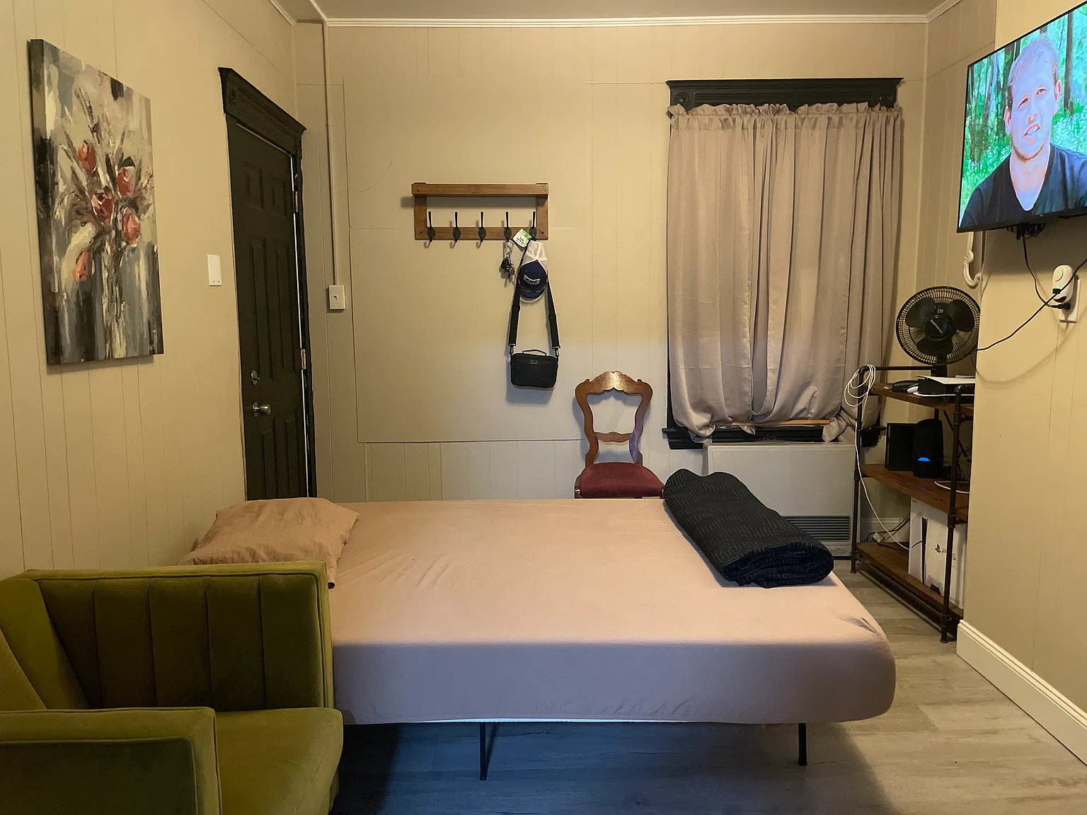Studio, $1,500 — Photo 2